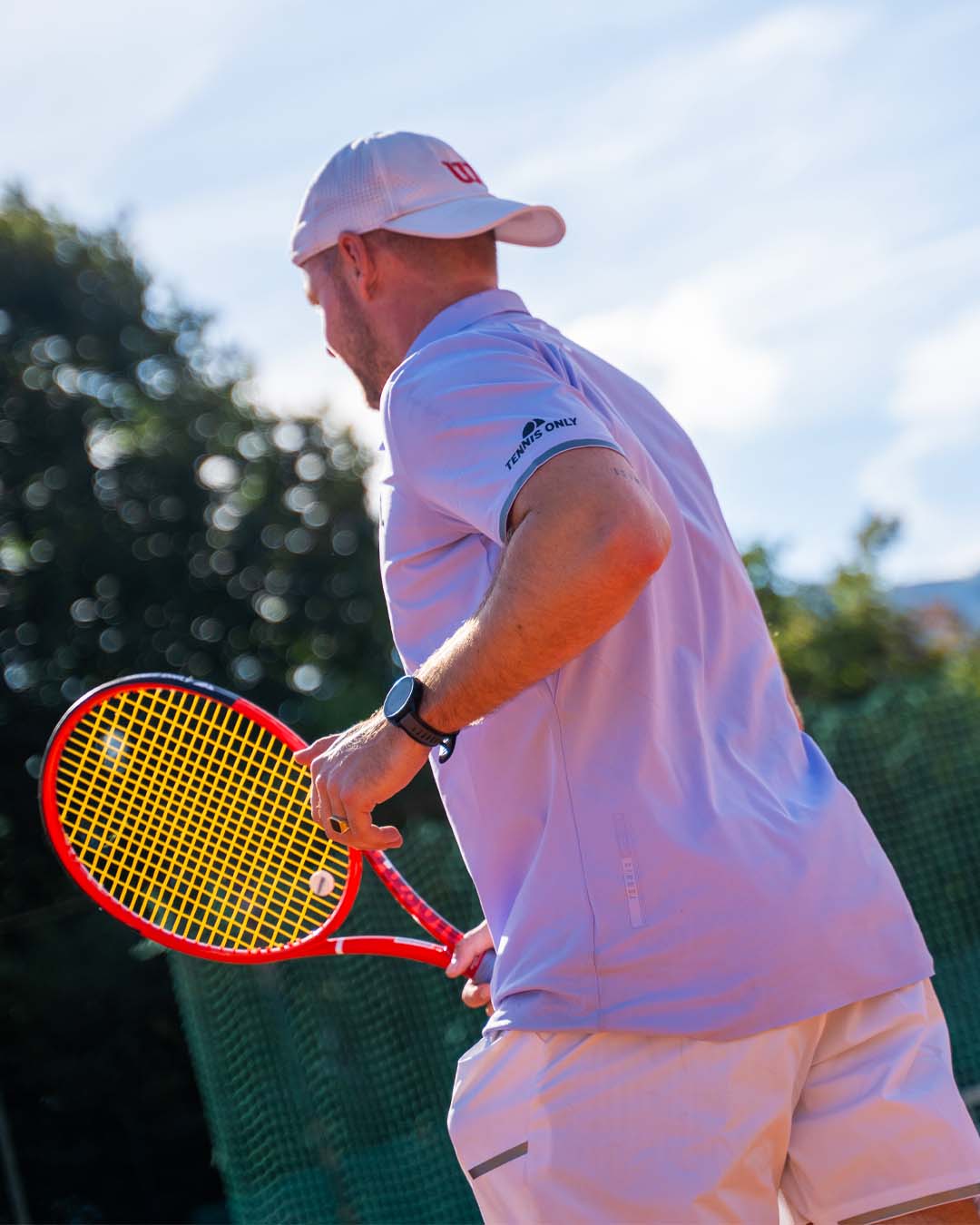 Tim met een tennismaat